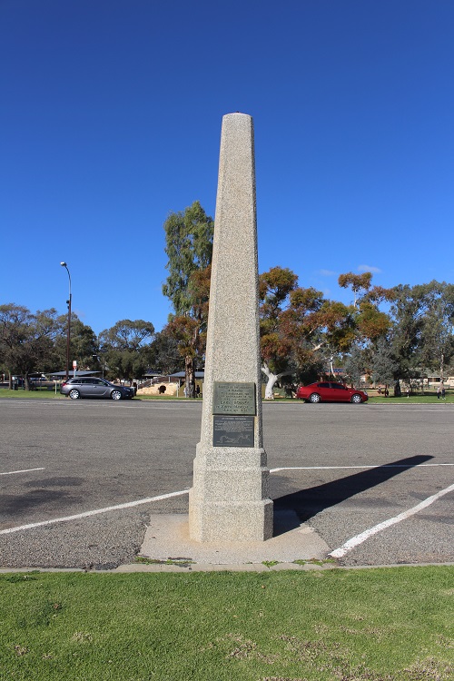 Hawdon and Bonney Obelisk